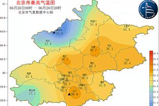 一年五冠！赛前曼城众将与5座冠军奖杯合影